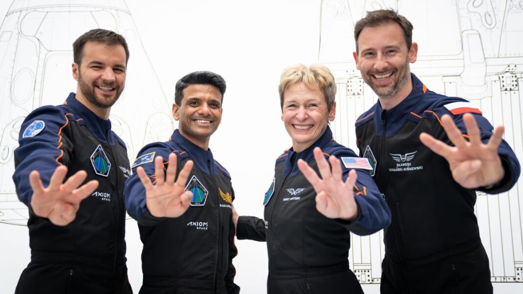 ചരിത്രം കുറിച്ച പതിനെട്ട് ദിവസത്തെ ദൗത്യം: ആക്സിയം ഫോര് സംഘം ഇന്ന് ബഹിരാകാശ നിലയത്തില് നിന്ന് മടങ്ങും