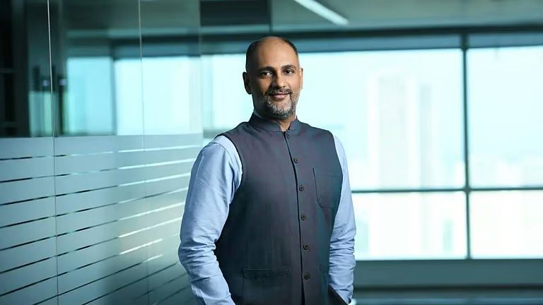 മാധ്യമപ്രവര്ത്തകനില് നിന്ന് ICC സിഇഒയിലേക്ക്; ആരാണ് സഞ്ജോഗ് ഗുപ്ത?