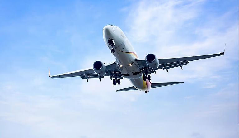 മഞ്ഞുരുകലിന്റെ സൂചനയോ? ഇന്ത്യ-ചൈന വിമാന സര്വീസുകള് പുനരാരംഭിക്കുന്നെന്ന് റിപ്പോര്ട്ട്