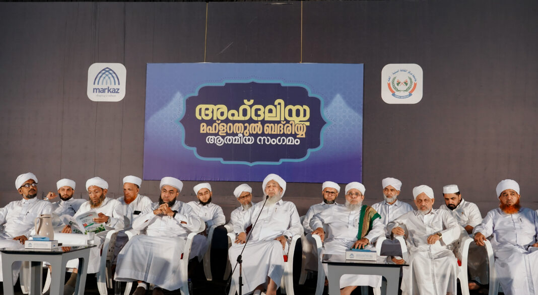 നബിദിനാഘോഷ ഒരുക്കങ്ങളിൽ വ്യാപൃതരാവുക: കാന്തപുരം ഉസ്താദ്