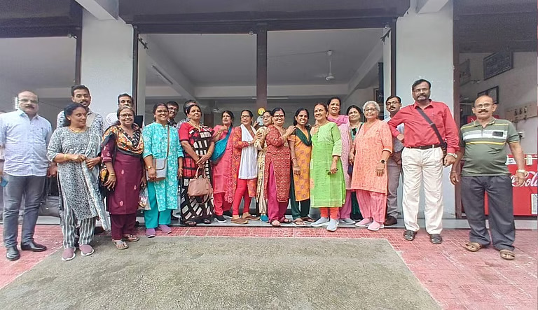 ഉത്തരകാശിയിലെ മേഘവിസ്ഫോടനത്തില്പ്പെട്ട് മലയാളികളും? 28 അംഗ സംഘത്തെ ബന്ധപ്പെടാനാകുന്നില്ലെന്ന് കുടുംബം