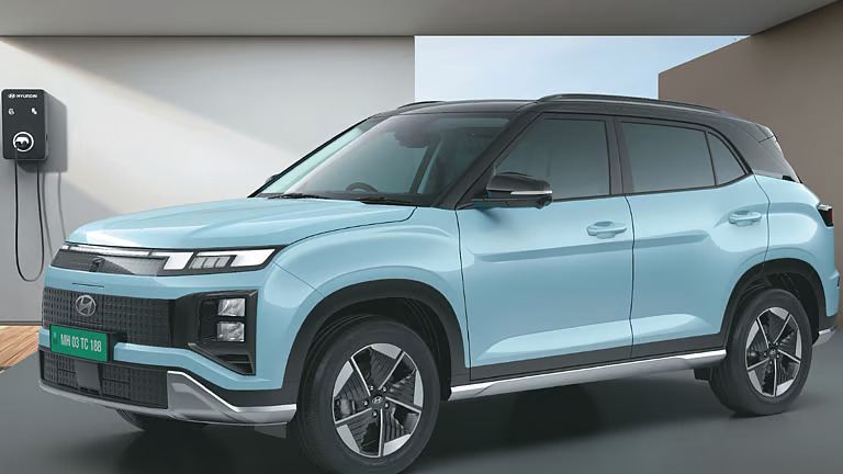 നിങ്ങൾ ആദ്യമായി ഇവി വാങ്ങാൻ പോകുന്നവരാണോ? ഇക്കാര്യങ്ങൾ തീർച്ചായും അറിഞ്ഞിരിക്കണം