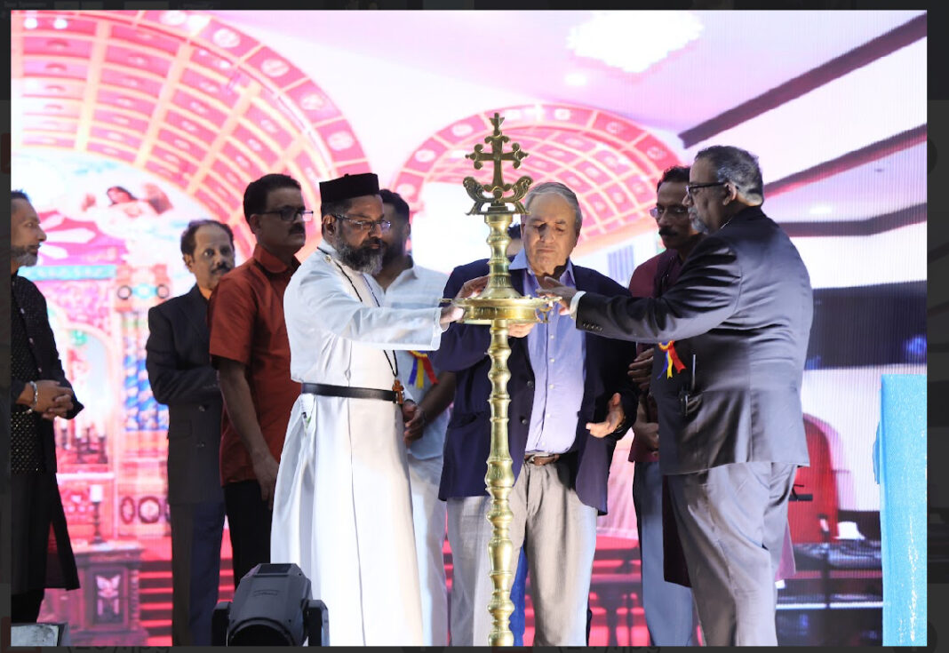 സ്പാർക്ക് ഓഫ് കേരളാ ഹൂസ്റ്റണിൽവർണ്ണോജ്വലമായി അരങ്ങേറി!