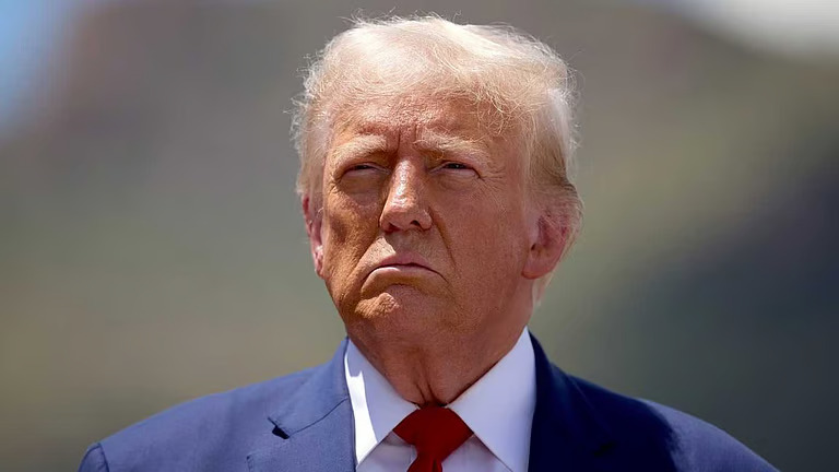 റഷ്യ-യുക്രെയ്ൻ സംഘർഷം: റഷ്യക്കെതിരെ രണ്ടാംഘട്ട ഉപരോധത്തിന് തയ്യാറെന്ന് ട്രംപ്