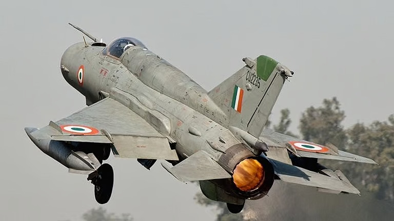 ഇന്ത്യയുടെ ആകാശക്കരുത്ത് വിടപറയുന്നു; മിഗ് 21 വിമാനങ്ങളുടെ ഡീകമ്മീഷൻ ഇന്ന്