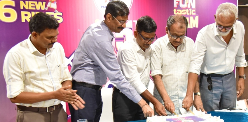 സഞ്ചാരികളെ ആകാശയാത്ര കൊണ്ട് അതിശയിപ്പിക്കാന് പുതിയ 25 റൈഡുകള് കൂടി ; ഓണാഘോഷങ്ങള്ക്ക് ഒരുങ്ങി ‘സില്വര് സ്റ്റോം’ വാട്ടര് തീം പാര്ക്ക്