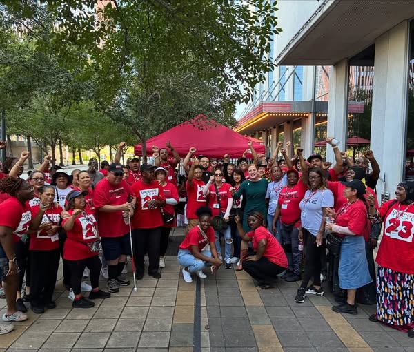 ഹൂസ്റ്റൺ ഹോട്ടൽ സമരം ഞായറാഴ്ച അവസാനിക്കും: 40% ശമ്പള വർദ്ധനവ് ആവശ്യപ്പെട്ട് തൊഴിലാളികൾ