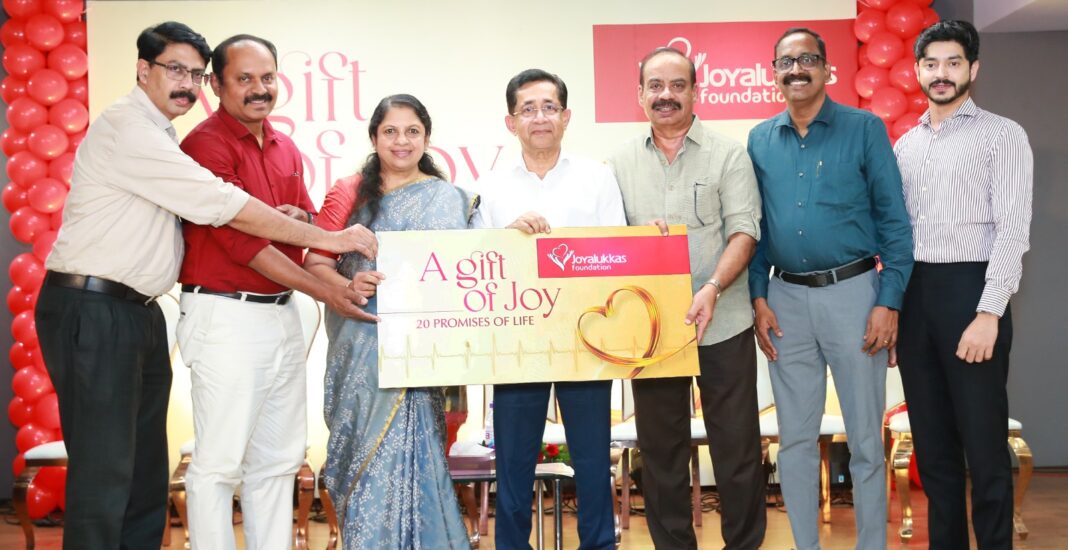 ഹൃദയമിടിപ്പായ് ജോയ്ആലുക്കാസ് ഫൗണ്ടേഷൻ; 50 പേർക്ക് സൗജന്യ പേസ്മേക്കർ നൽകി