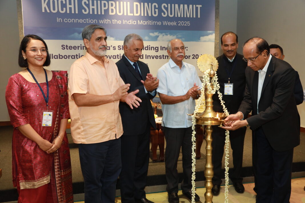 കപ്പൽ നിർമാണരംഗത്തെ സാധ്യതകൾ പങ്കുവെച്ച് ഷിപ്പ് ബിൽഡിംഗ് സമിറ്റ്