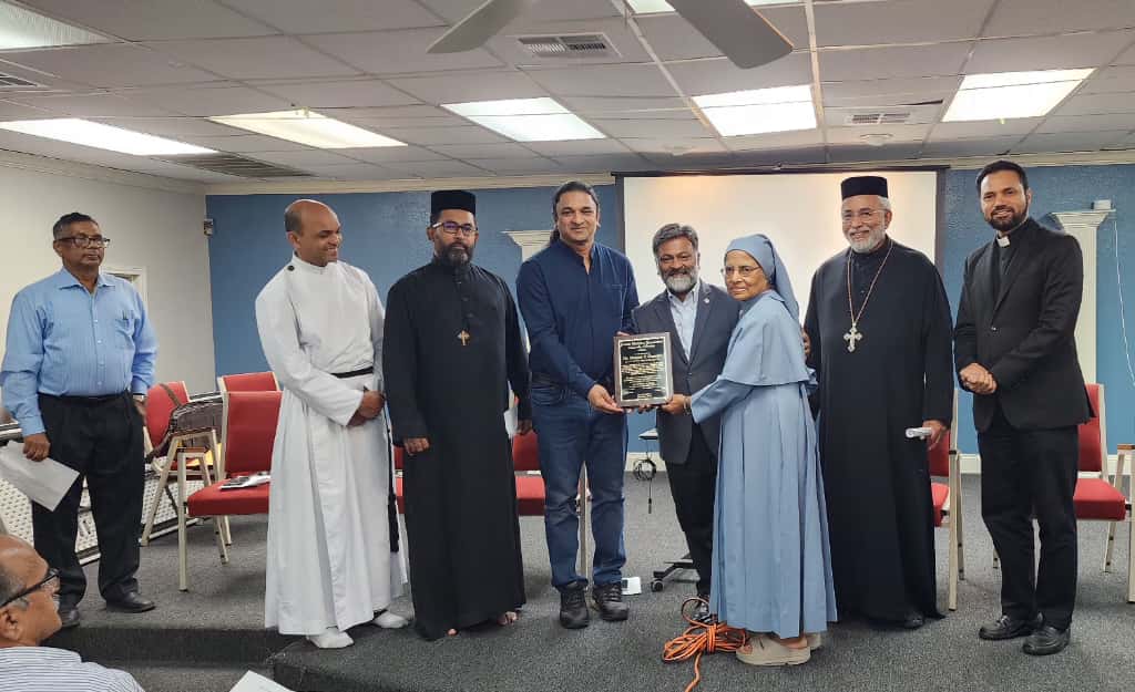 ഐസിഇസിഎച്ച് ഡോ:ഷെയ്സൺ.പി. ഔസേഫിനെ ആദരിച്ചു