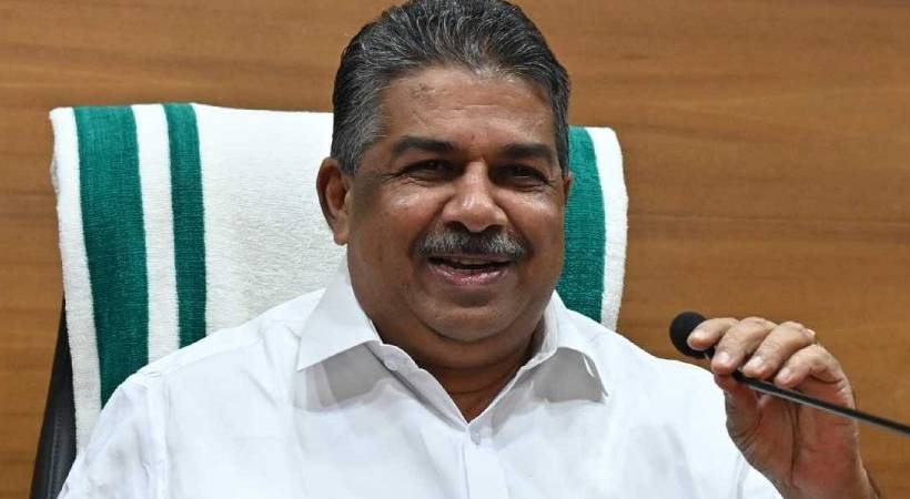 ‘ശബരിമലയിൽ ഏറ്റവും കൂടുതൽ കൊള്ള നടന്നത് ഉമ്മൻ ചാണ്ടിയുടെ കാലത്ത്’; സജി ചെറിയാൻ