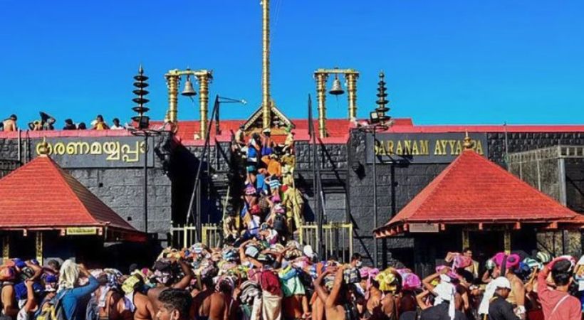 ‘അവിശ്വാസികള് സ്വര്ണം മോഷ്ടിച്ചത് പുറത്തറിഞ്ഞത് ഭഗവാന്റെ ഇച്ഛമൂലം, മണ്ഡലകാലത്തിന് മുന്പ് ശബരിമലയില് ദേവപ്രശ്നം നടത്തണം’; വിശ്വഹിന്ദു പരിഷത്ത്