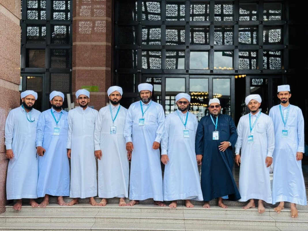 അന്താരാഷ്ട്ര ഹദീസ് പാരായണ സമ്മേളനം: സജീവ സാന്നിധ്യമായി മലയാളി പണ്ഡിതരും വിദ്യാർഥികളും