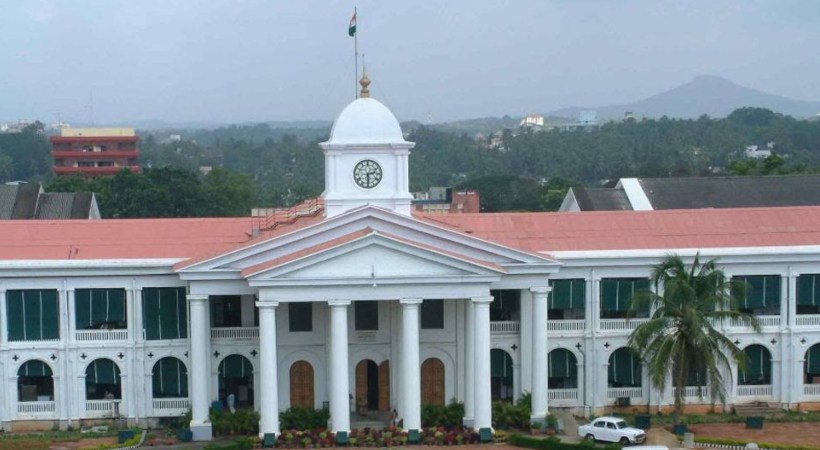 ധനസ്ഥിതിയില് മാറ്റമില്ല; സംസ്ഥാനത്ത് ചെലവുകള്ക്ക് ഏര്പ്പെടുത്തിയ നിയന്ത്രണം ഒഴിവാക്കില്ല