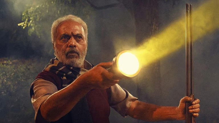 ‘വിലായത്ത് ബുദ്ധ’യിൽ ഭാസ്കരൻ മാഷായി ഞെട്ടിച്ച് ഷമ്മി തിലകൻ