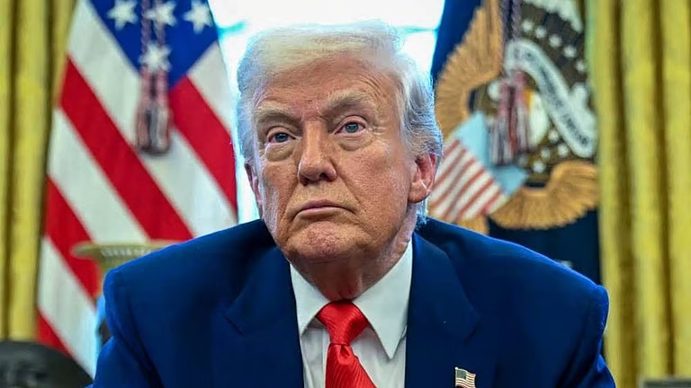 ട്രംപ് ഭരണകൂടത്തിന് തിരിച്ചടി? ഇറക്കുമതി തീരുവ വർധനയുടെ നിയമപരമായ അടിത്തറയിൽ സംശയം പ്രകടിപ്പിച്ച് യുഎസ് സുപ്രീം കോടതി