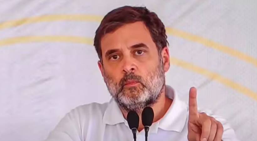 ‘തിരഞ്ഞെടുപ്പ് കമ്മീഷൻ ബിജെപിക്ക് വേണ്ടി പ്രവർത്തിക്കുന്നു; നടക്കുന്നത് ഭരണഘടനക്ക് നേരെയുള്ള ആക്രമണം’; രാഹുൽ ഗാന്ധി