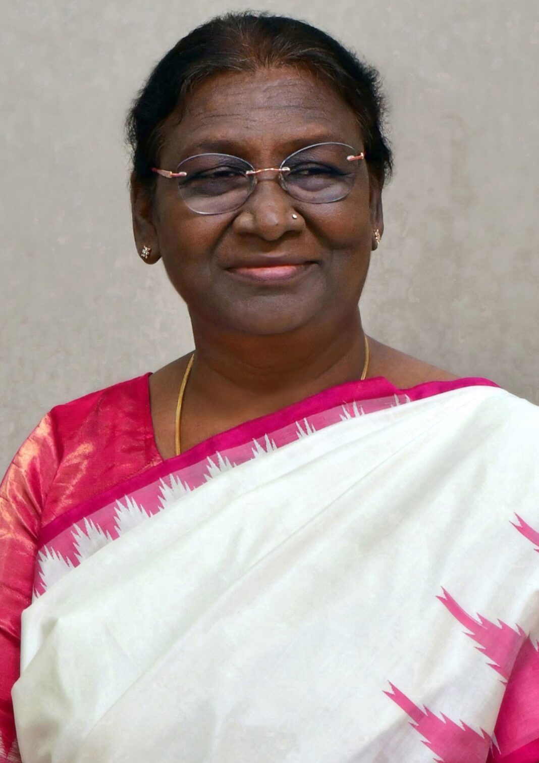 രാഷ്ട്രപതി ദ്രൗപദി മുർമു ഇന്ന് മണിപ്പൂരിലെത്തും: ദ്വിദിന സന്ദർശനം കണക്കിലെടുത്ത് സംസ്ഥാനത്ത് കർശന സുരക്ഷ