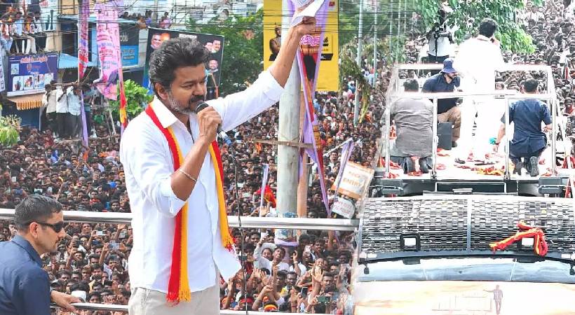 കരൂർ ദുരന്തം; വിജയ്യുടെ പ്രചാരണ വാഹനം കസ്റ്റഡിയിലെടുത്ത് സിബിഐ