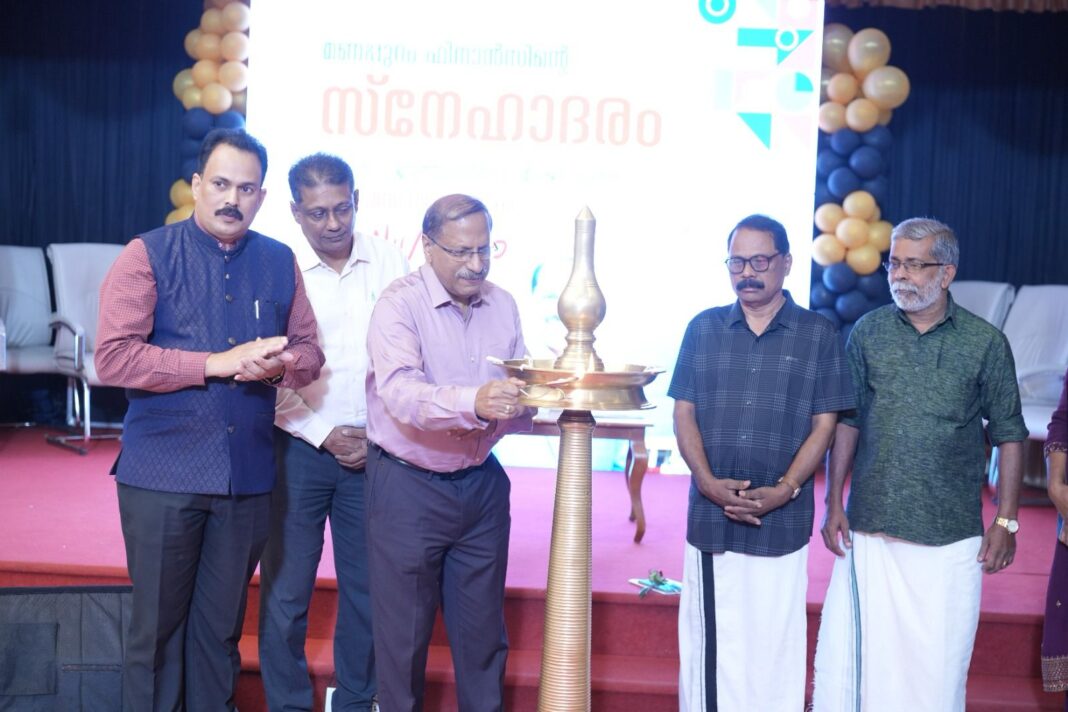 ജനപ്രതിനിധികള്ക്ക് സ്നേഹാദരം നൽകി മണപ്പുറം ഫിനാന്സ്