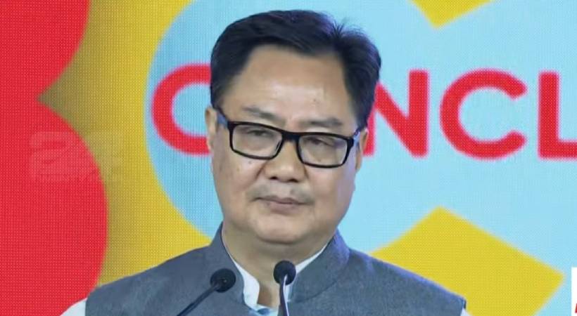 ‘കേരളം വിഭവങ്ങളുടെ കലവറ; മലയാളികൾ അവസരങ്ങളെ ഉപയോഗപ്പെടുത്താൻ കഴിവ് ഉള്ളവർ’; കേന്ദ്രമന്ത്രി കിരൺ റിജിജു