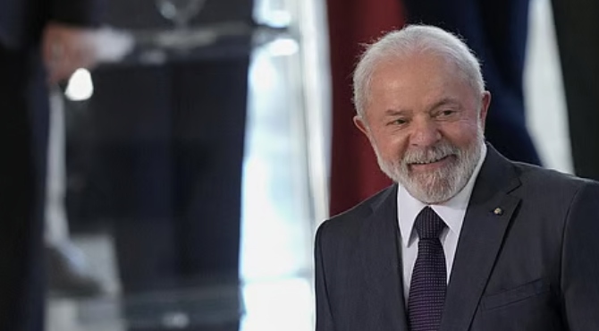 ബ്രസീൽ പ്രസിഡൻറ് ലുല ഡ സിൽവ ഇന്ന് ഇന്ത്യയിൽ; എ ഐ ഇംപാക്ട് ഉച്ചകോടിയിൽ പങ്കെടുക്കും