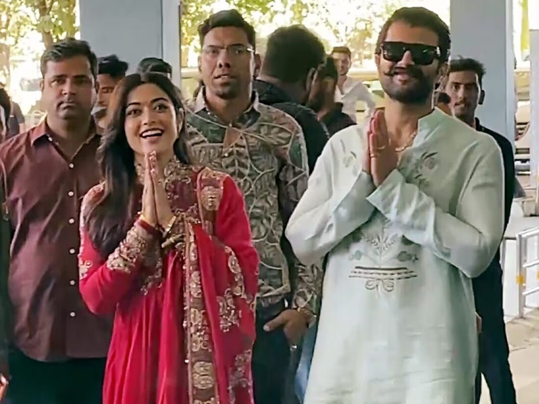 44 സർക്കാർ സ്കൂളുകളിലെ വിദ്യാർഥികൾക്ക് സ്കോളർഷിപ്പുമായി വിജയ് ദേവരകൊണ്ട; കയ്യടിച്ച് ആരാധകർ