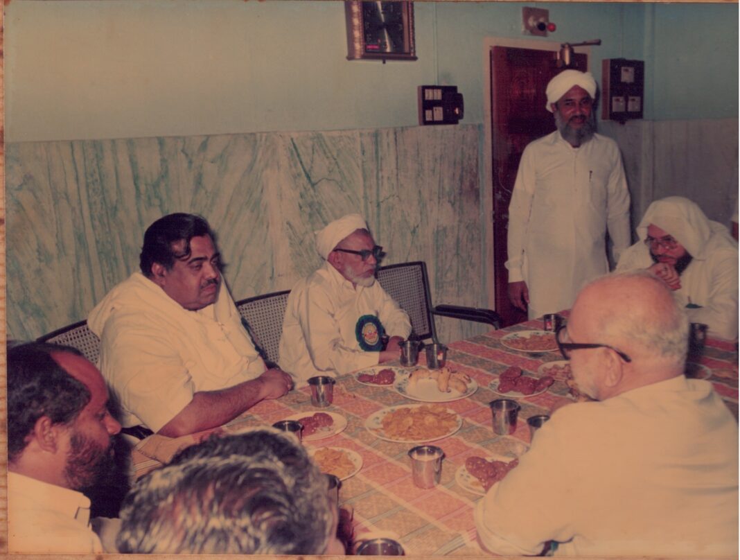 മുൻ കേന്ദ്രമന്ത്രി കെപി ഉണ്ണികൃഷ്ണനെ കാന്തപുരം അനുസ്മരിക്കുന്നു