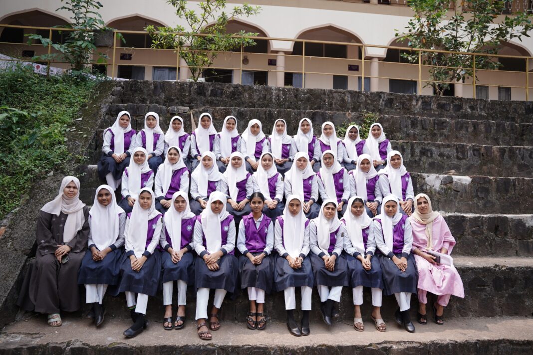 ലിറ്റിൽ കൈറ്റ്സ് അവാർഡ്:കുന്ദമംഗലം ഉപജില്ലയിൽ മർകസ് ഗേൾസിന് ഒന്നാംസ്ഥാനം