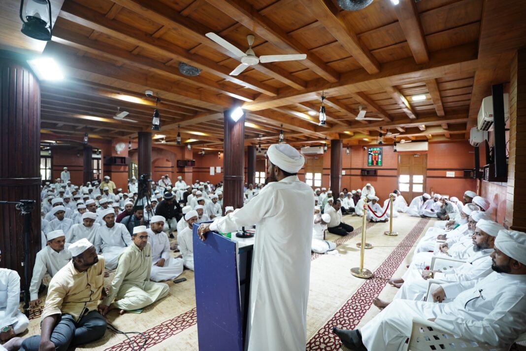 മർകസ് റമളാൻ ആത്മീയ സമ്മേളനത്തിന് തുടക്കം പ്രാർഥന സദസ്സുകൾ പുലർച്ചെ ഒരുമണി വരെ നീളും