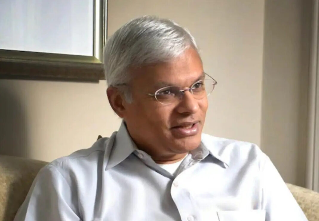 രഹസ്യരേഖകൾ വീട്ടിൽ സൂക്ഷിച്ചു: ആഷ്ലി ടെല്ലിസിനെതിരെയുള്ള കേസ് തുടരും