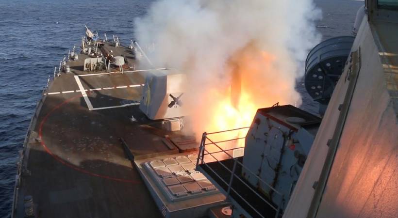 ‘ഇറാന് വൻനാശനഷ്ടമുണ്ടാക്കി; 17 കപ്പലുകൾ നശിപ്പിച്ചു’; കൂടുതൽ സൈനികരെ എത്തിക്കുമെന്ന് US