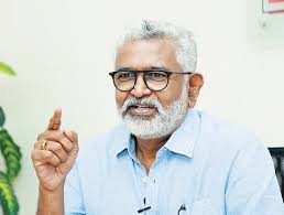 ‘തിരുവല്ലയ്ക്ക് മാറ്റം ഉണ്ടാകണം, കോമാളി എന്നത് അഭിനയത്തിൽ ഏറ്റവും അധികം സാധ്യതയുള്ള ഇടമാണ്’; സംവിധായകൻ ബ്ലെസി