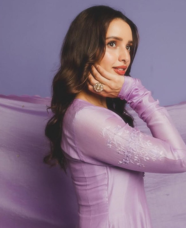 വിക്ടോറിയാസ് സീക്രട്ടിന്റെ ആദ്യ ഇന്ത്യൻ ബ്രാൻഡ് അംബാസഡറായി തൃപ്തി ദിമ്രി