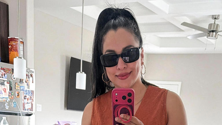 ടെക്സസിൽ വെനിസ്വേലൻ ഡോക്ടറും 5 വയസ്സുള്ള മകളും ഇമിഗ്രേഷൻ വിഭാഗത്തിന്റെ കസ്റ്റഡിയിൽ,ഡോക്ടറുടെ അറസ്റ്റിനെതിരെ മെഡിക്കൽ സമൂഹവും ജനപ്രതിനിധികളും രംഗത്ത്