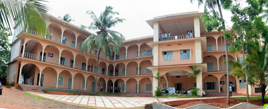 അവസരങ്ങളുടെ വാതിൽ തുറന്ന് മർകസ് കോളേജ് മെഗാ പ്ലേസ്മെന്റ് ഡ്രൈവ് അവസരങ്ങളുടെ വാതിൽ തുറന്ന് മർകസ് കോളേജ് മെഗാ പ്ലേസ്മെന്റ് ഡ്രൈവ്