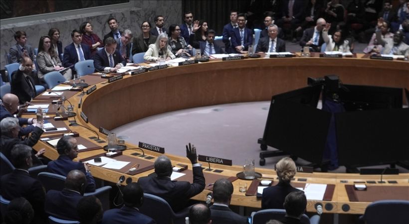 ഇറാന് യുദ്ധം: യു എന് രക്ഷാസമിതിയില് പൊരിഞ്ഞ പോര്; അമേരിക്കയേയും ഇസ്രയേലിനേയും വിമര്ശിച്ച് ചൈനയും റഷ്യയും