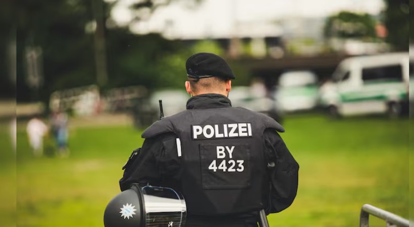 ഇറ്റലിയില് ഗുരുദ്വാരയ്ക്ക് പുറത്ത് വെടിവയ്പ്പ്; രണ്ട് ഇന്ത്യക്കാര് മരിച്ചു