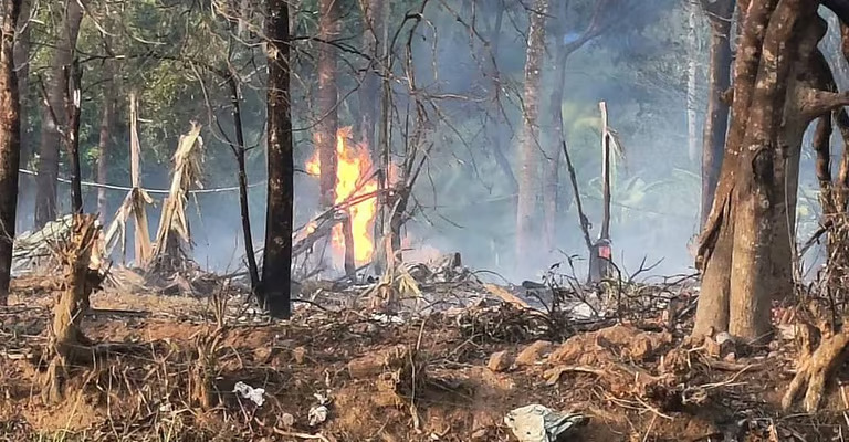 മുണ്ടത്തിക്കോട് ദുരന്തത്തിന് 2006ലെ ദുരന്തവുമായി സമാനത; അന്നും ഇന്നും മാധ്യമപ്രവർത്തകർ രക്ഷപ്പെട്ടത് തലനാരിഴയ്ക്ക്