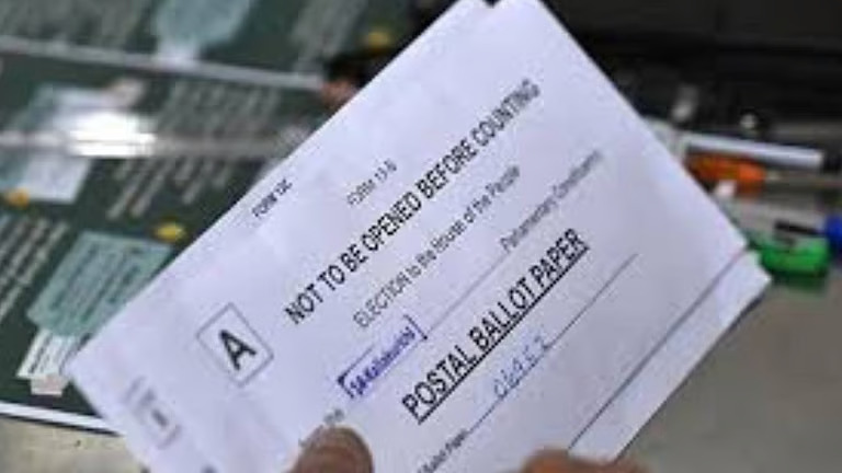 നിയമസഭാ തെരഞ്ഞെടുപ്പിലെ പോസ്റ്റൽ ബാലറ്റ് വിവാദം; കണക്ക് പുറത്ത് വിടാതെ തെരഞ്ഞെടുപ്പ് കമ്മീഷൻ