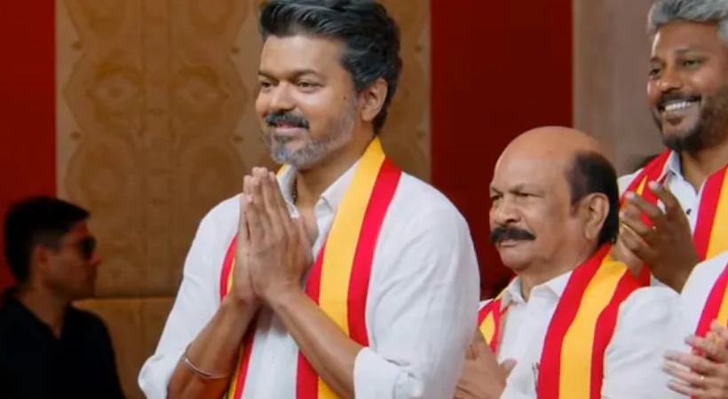 വിജയ്യുടെ പെരമ്പൂരിലെ പത്രികയില് സാങ്കേതിക പ്രശ്നം; രണ്ടുകേസുകള് ഉള്പ്പെടുത്തിയില്ല; വീണ്ടും പത്രിക സമര്പ്പിച്ചേക്കും