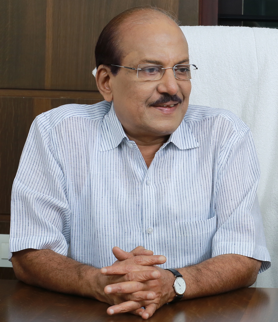 വി ഡി സതീശനെ മുഖ്യമന്ത്രിയാക്കണമെന്ന് ഹൈക്കമാന്ഡിനോട് ആവശ്യപ്പെടാന് മുസ്ലീം ലീഗ്; കുഞ്ഞാലിക്കുട്ടി തിരുവനന്തപുരത്തേക്ക്