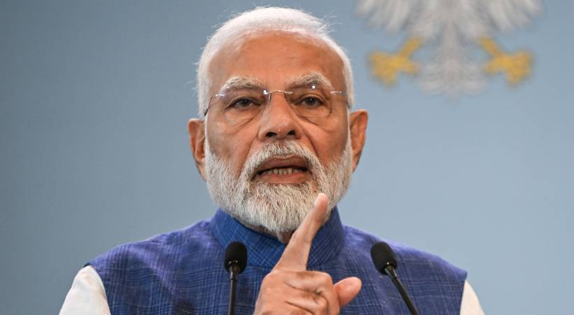 വിദേശയാത്രയ്ക്ക് നികുതിയേര്പ്പെടുത്തുമോ? വാര്ത്ത തള്ളി പ്രധാനമന്ത്രി നരേന്ദ്ര മോദി