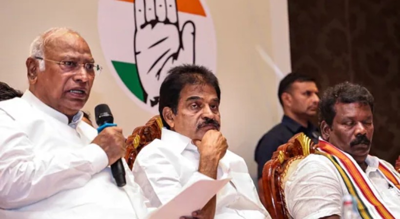 ‘നിങ്ങള്ക്ക് അതാണ് ആഗ്രഹമെങ്കില് ആ സ്ഥാനം കൂടി ഞാന് കൊടുക്കാം’; അതൃപ്തി പറയാതെ പറഞ്ഞ് കെ സി
