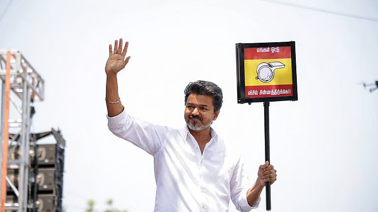 തമിഴ്നാട് സർക്കാർ രൂപീകരണം: ടിവികെയ്ക്ക് കോൺഗ്രസ് പിന്തുണ; വർഗീയ ശക്തികളെ അകറ്റി നിർത്തണമെന്ന് നിർദേശം