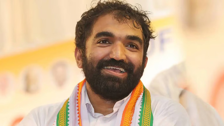 “മന്ത്രിസ്ഥാനം തൻെ മുൻഗണനയില്ല”; മുഖ്യമന്ത്രിയെ ഹൈക്കമാൻഡ് തീരുമാനിക്കുമെന്ന് ചാണ്ടി ഉമ്മൻ